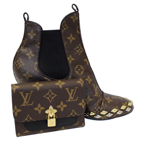 louis vuitton flower lock wallet|Women's Small Leather Goods & Designer Wallets .